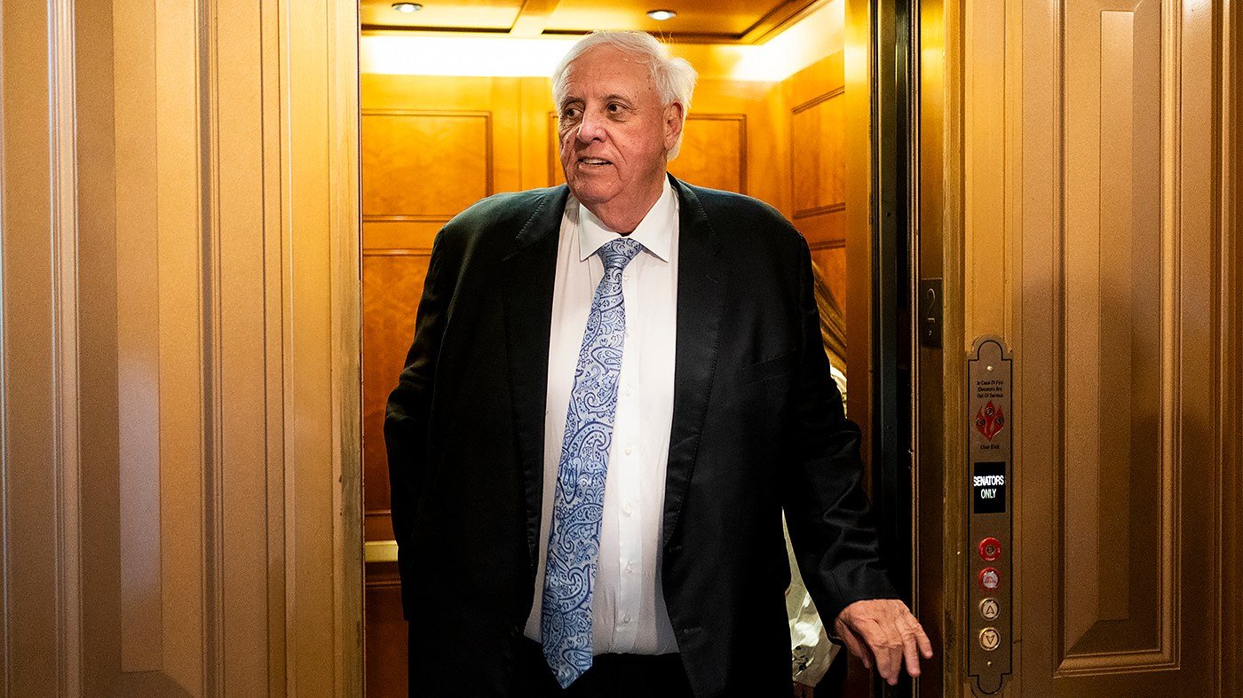 Justice Floats Comeback Bid for West Virginia Governor in 2028