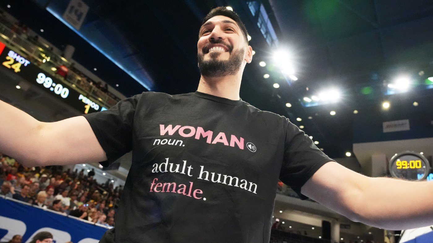 Kanter Freedom Ejected from WNBA Game After Heated Exchange