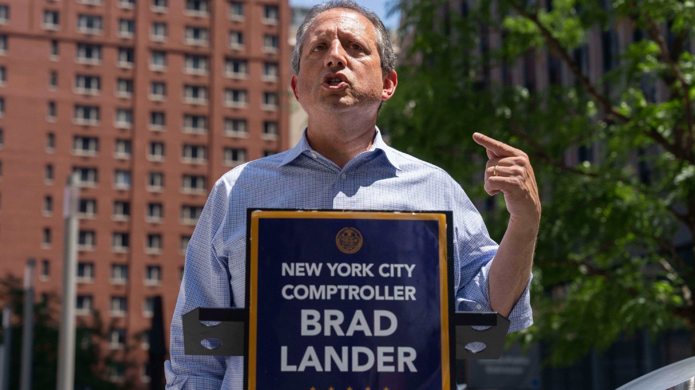 Lander Takes Commanding Lead Over Goldman in NYC House Primary Poll