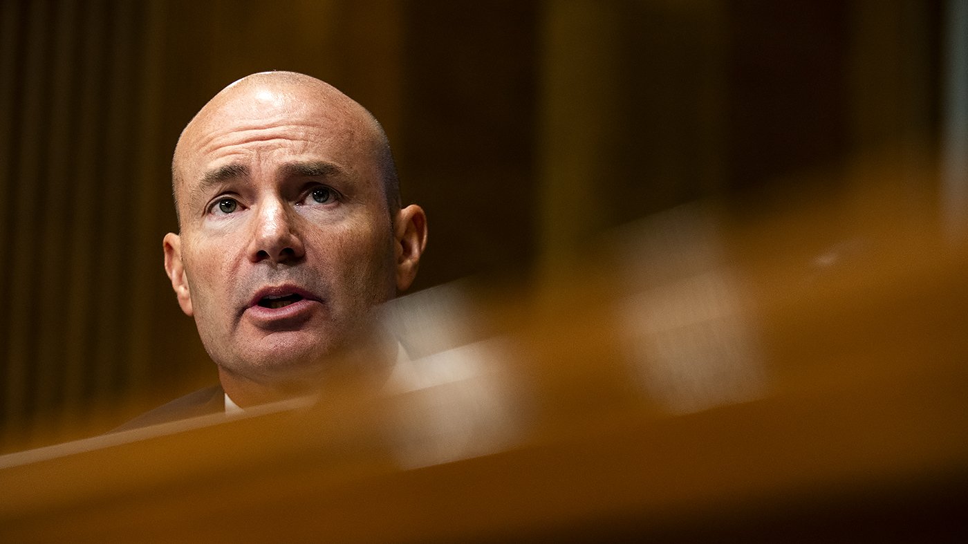 Lee Urges Senate GOP to Grind Out SAVE Act Passage, Filibuster Be Damned