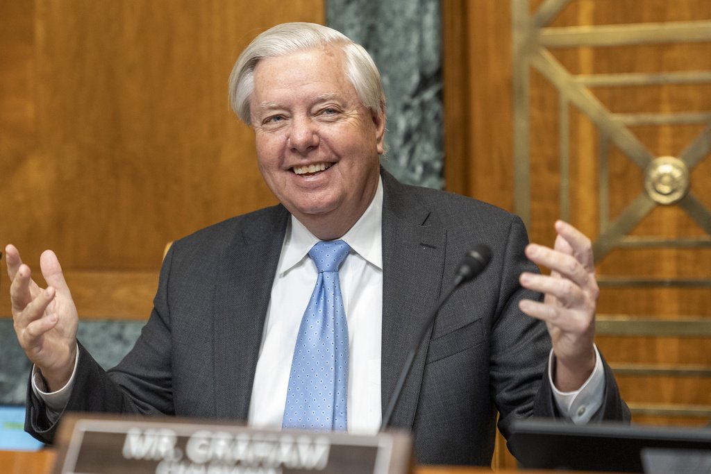 Lindsey Graham's Political Journey: From Maverick to Trump Loyalist