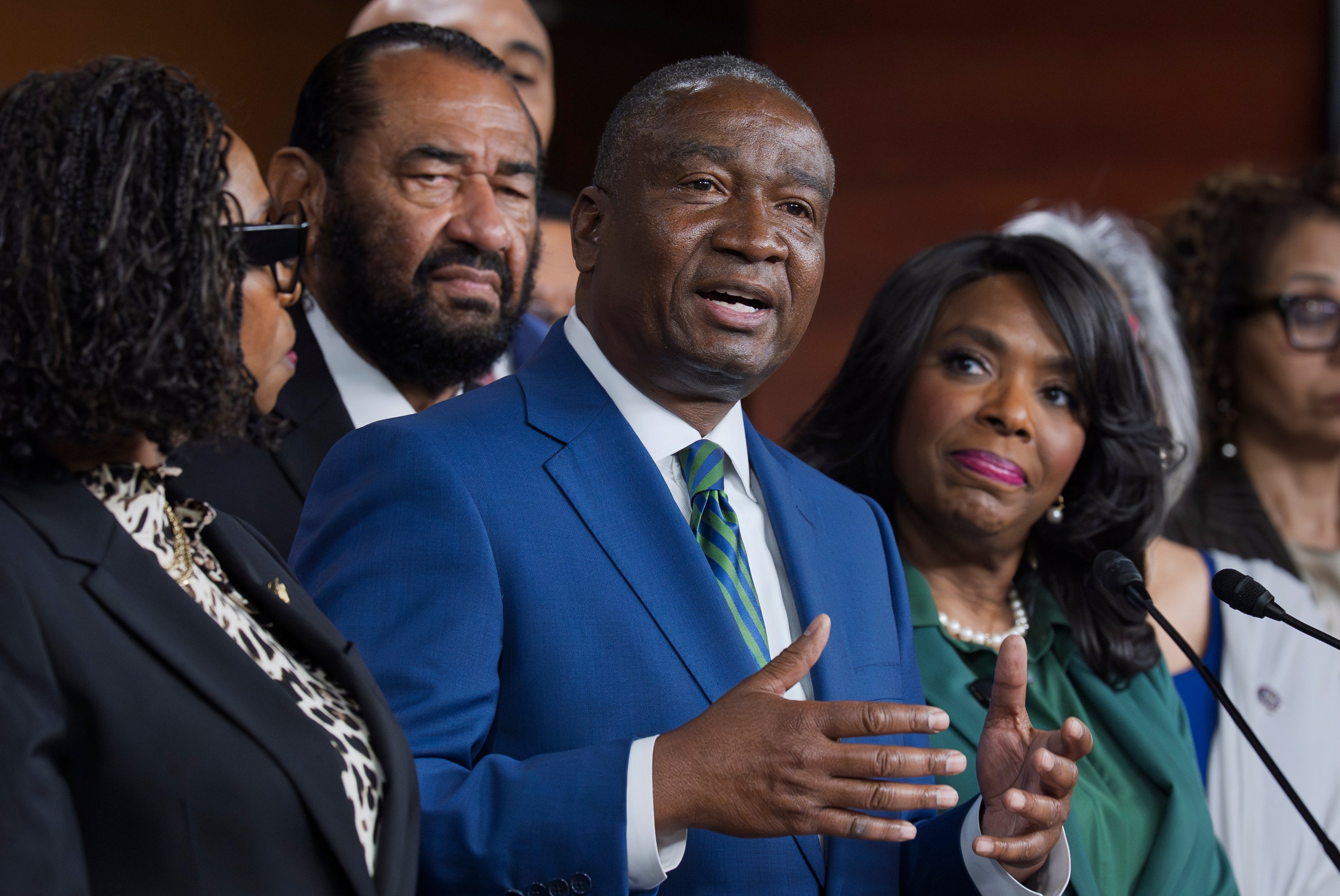 Louisiana Democrat Cleo Fields Exits House Race After GOP Redistricting