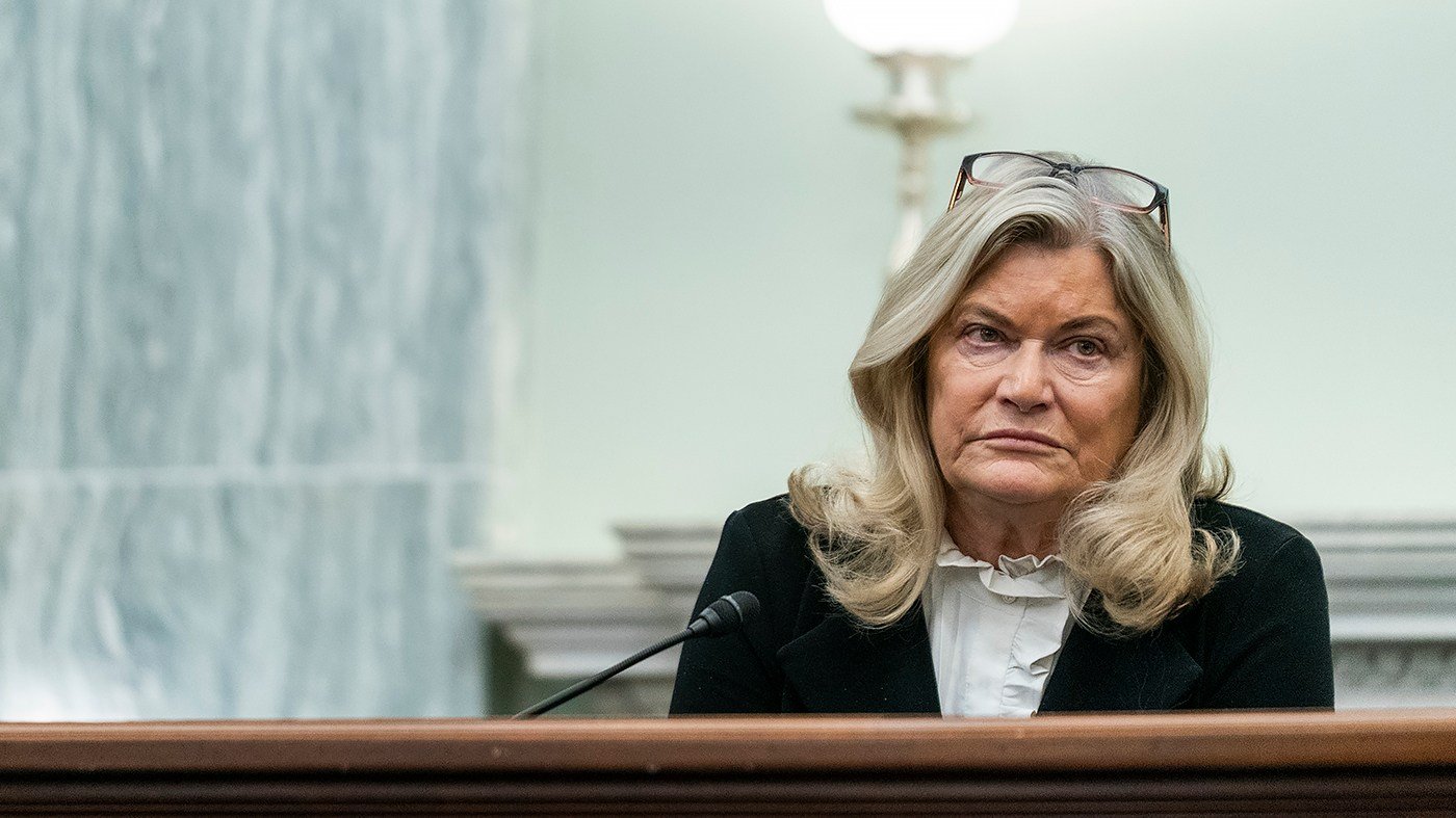 Lummis presses Democrats on crypto bill ahead of Senate vote