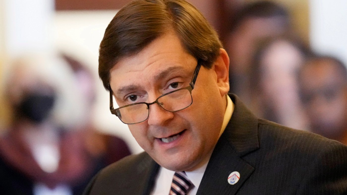 Maine Democrats at Risk: Jackson's Past Could Hand Senate to Collins