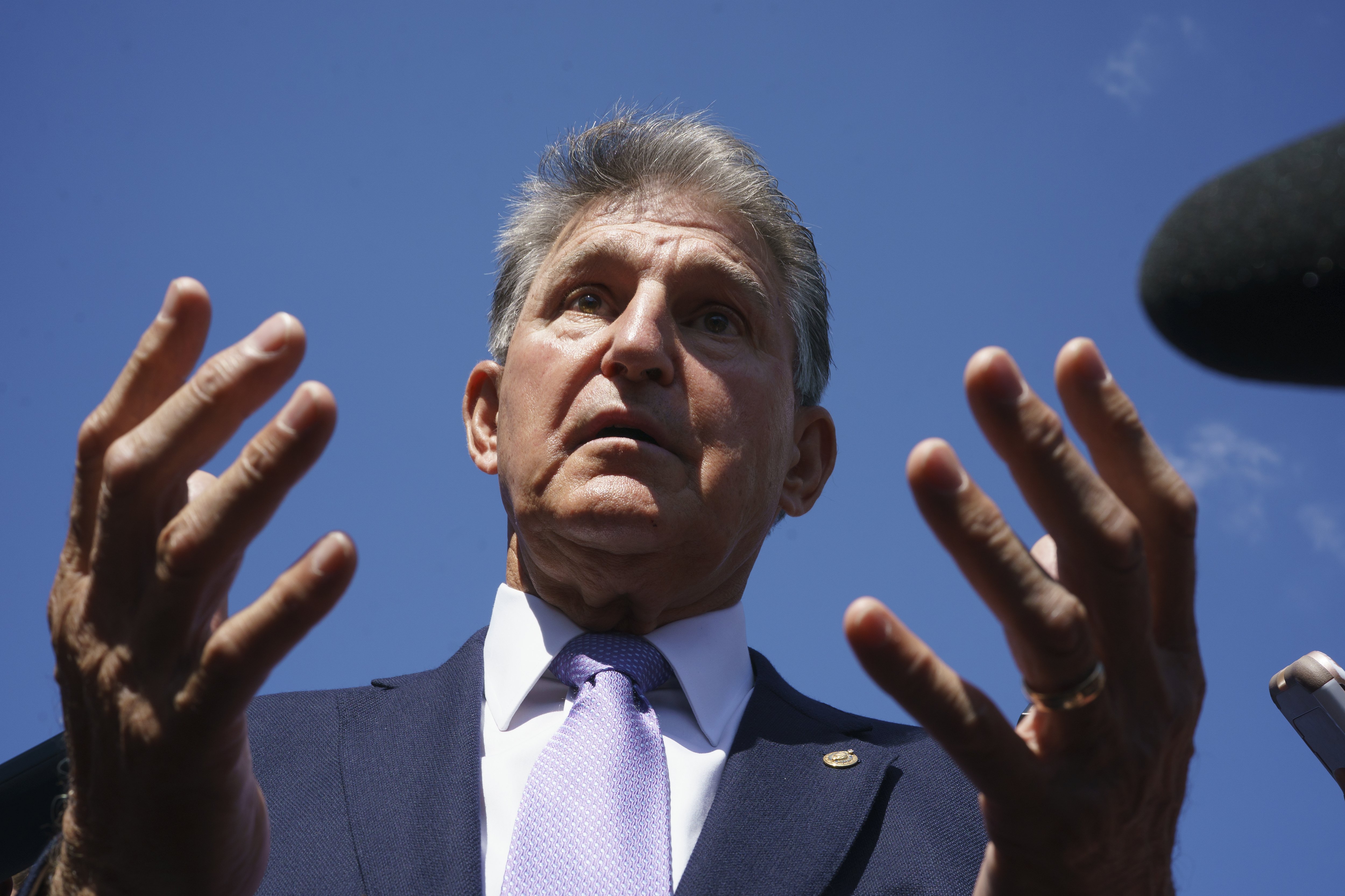 Manchin Blames Democratic 'Void of Leadership' for Socialist Primary Wins