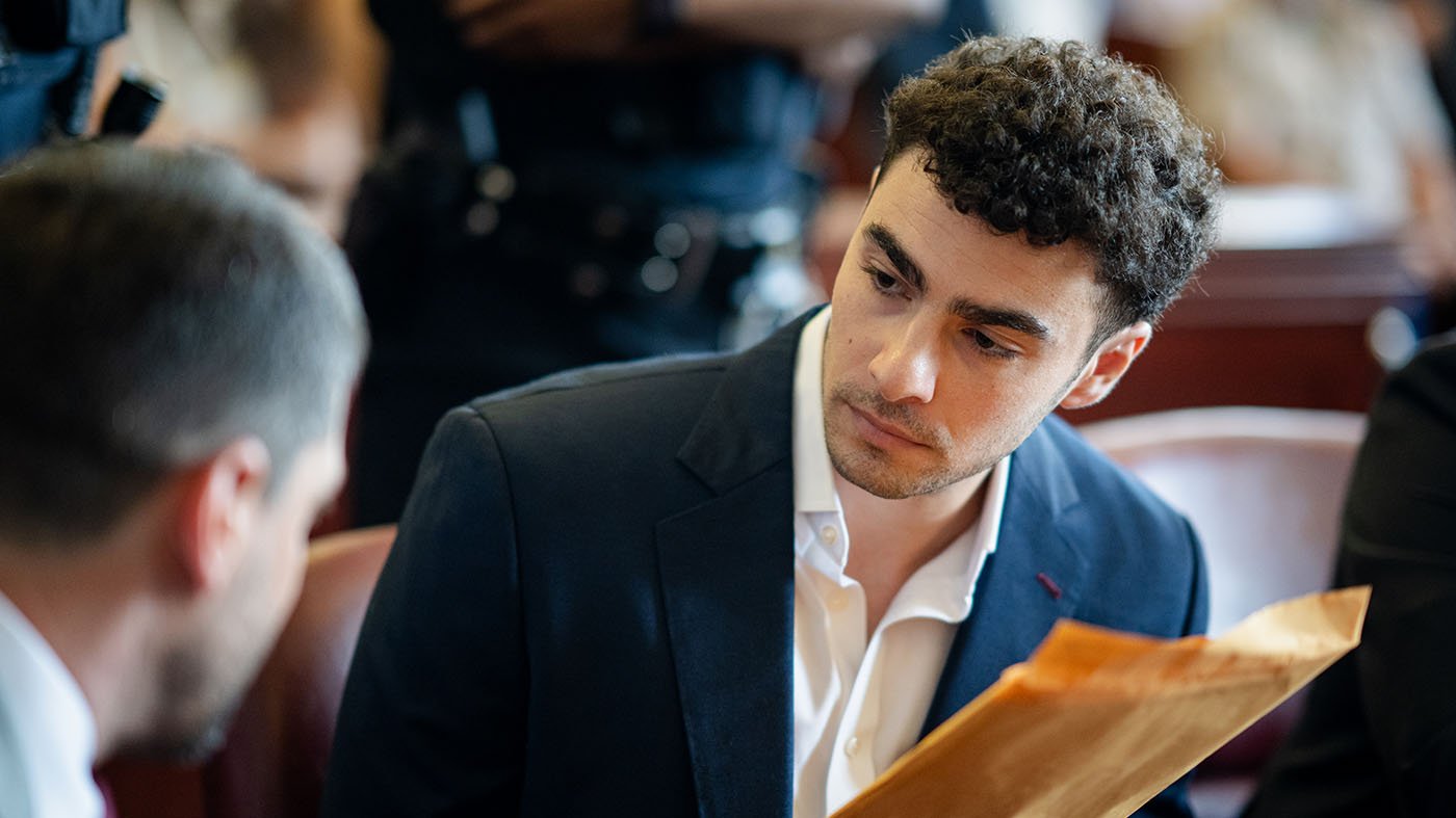Mangione pleads guilty to federal stalking charges in CEO killing