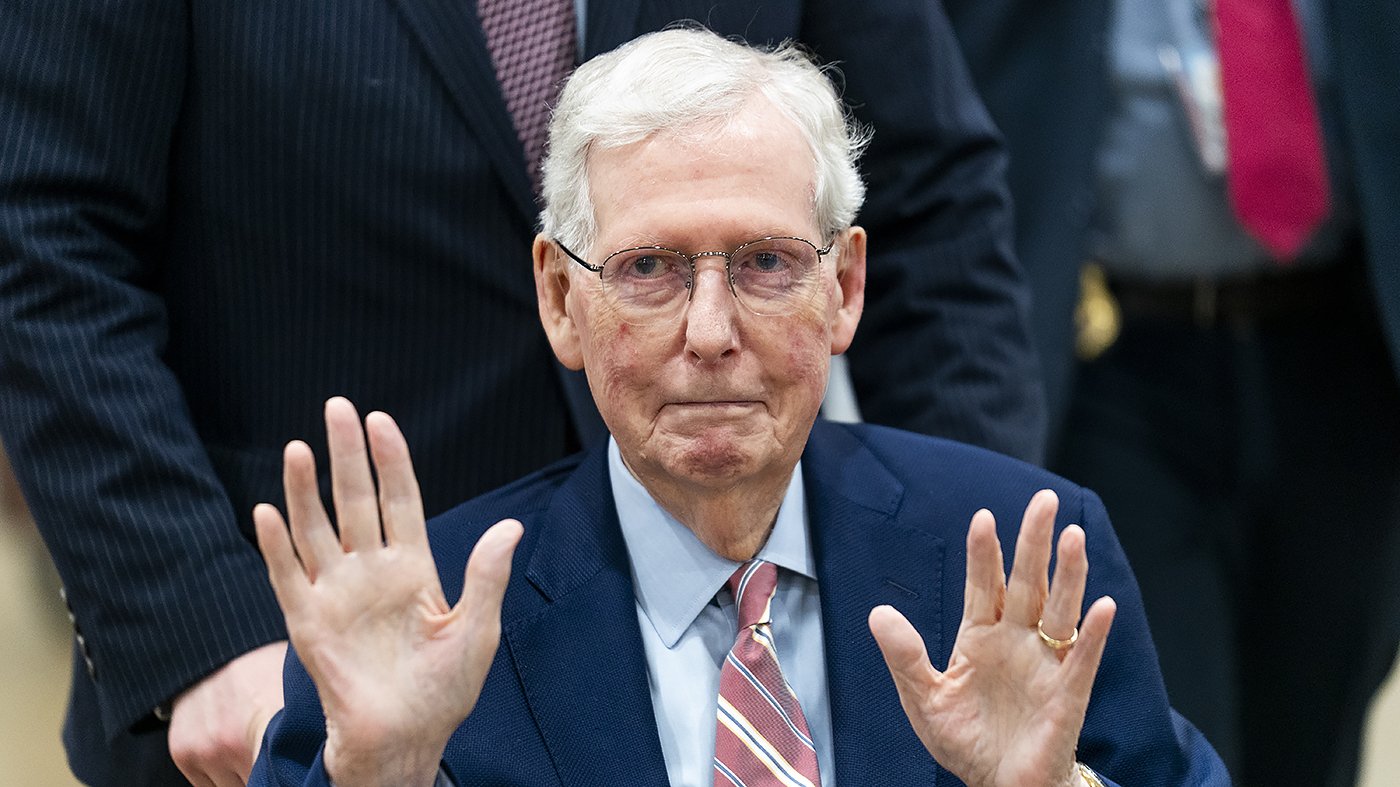 McConnell Blasts Pentagon for Hoarding $400M in Ukraine Military Aid