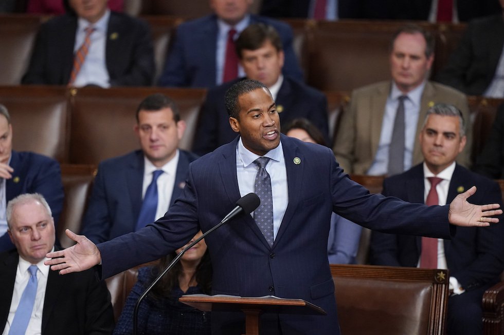 Michigan GOP Primary Debate Turns Personal as Cox, Johnson Take Aim at Frontrunner James