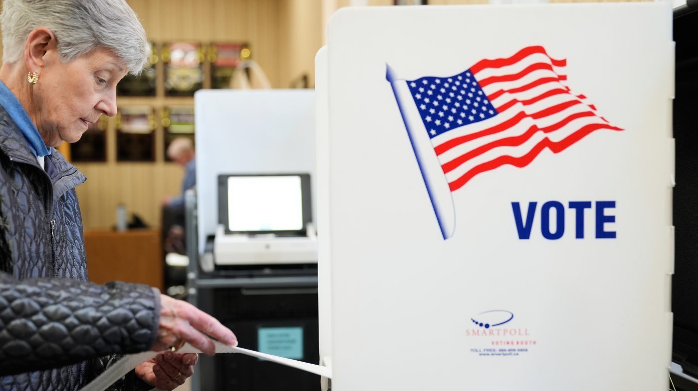 Midterm Election Night: Key Races, Poll Closing Times, and What to Watch