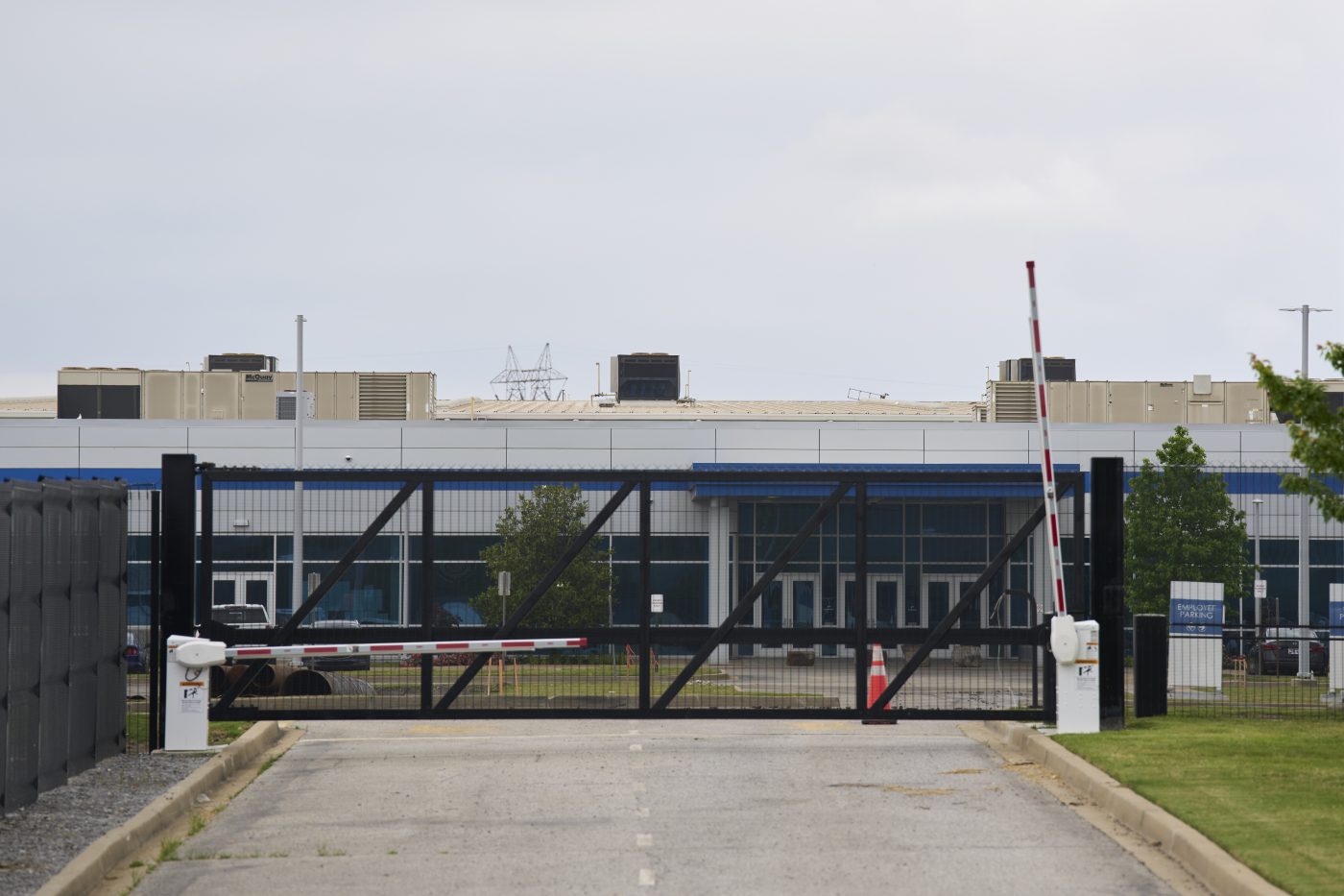 Mississippi Residents File Class Action Over 'Inescapable' Noise From Musk Data Centers