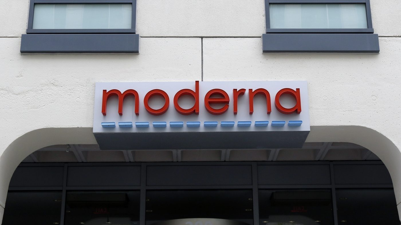 Moderna-Merck Personalized mRNA Vaccine Cuts Melanoma Recurrence Risk in Long-Term Trial