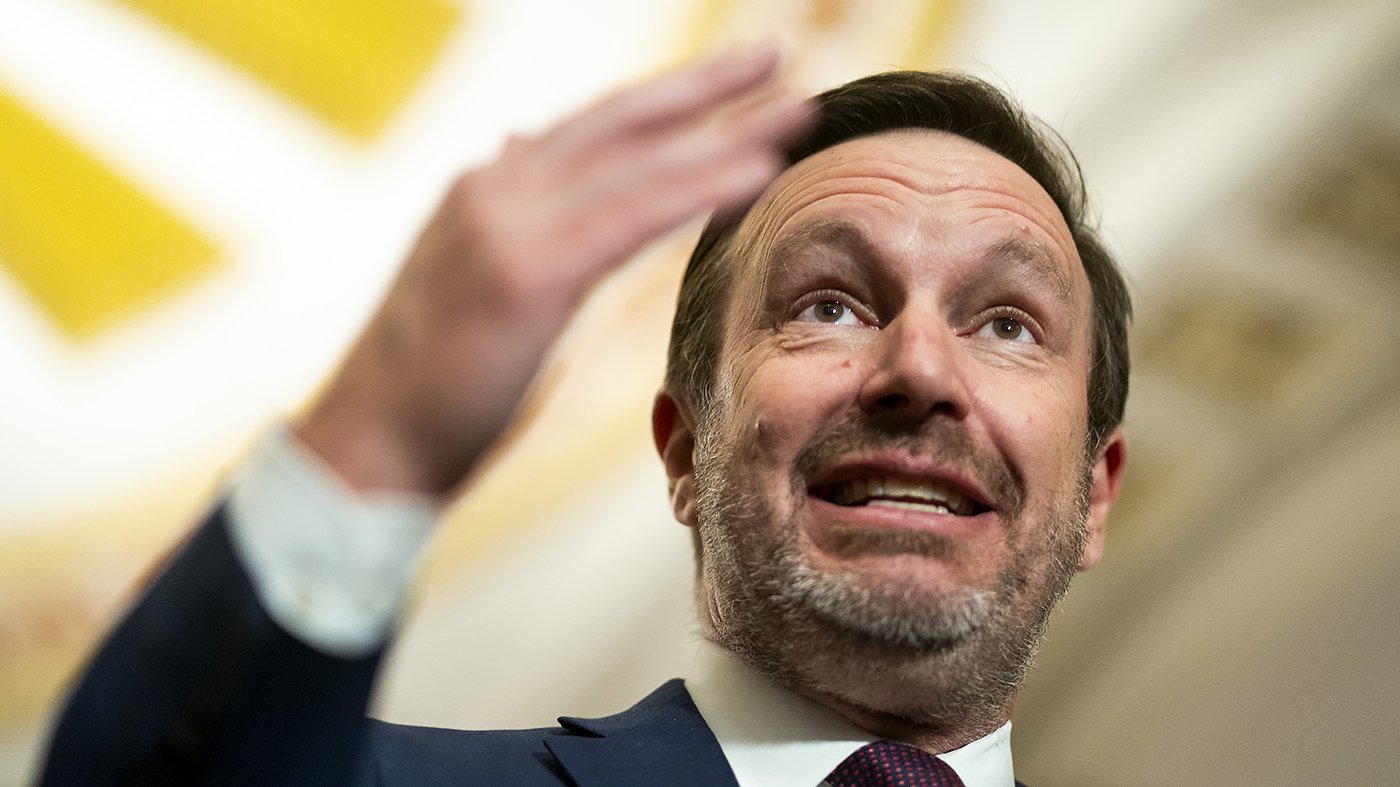 Murphy: Tehran Holds Upper Hand as U.S. War Costs Mount