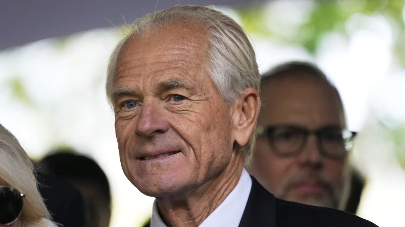 Navarro Condemns Fed Rate Hike as Political Move
