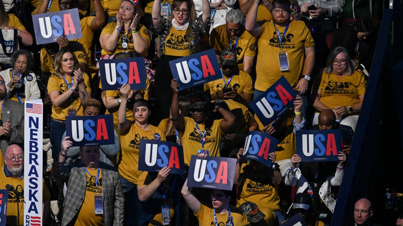 Nebraska's 'Blue Dot' at Risk: How a Democratic Win Could Backfire in 2028