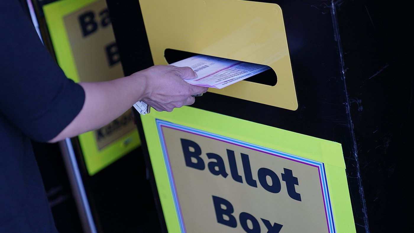 Nevada judge tosses 2020 fake elector charges against six Republicans