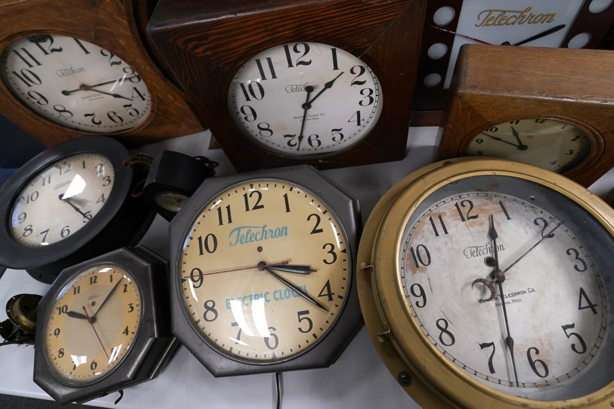 New Bill Proposes Permanent Standard Time, Countering Daylight Saving Push