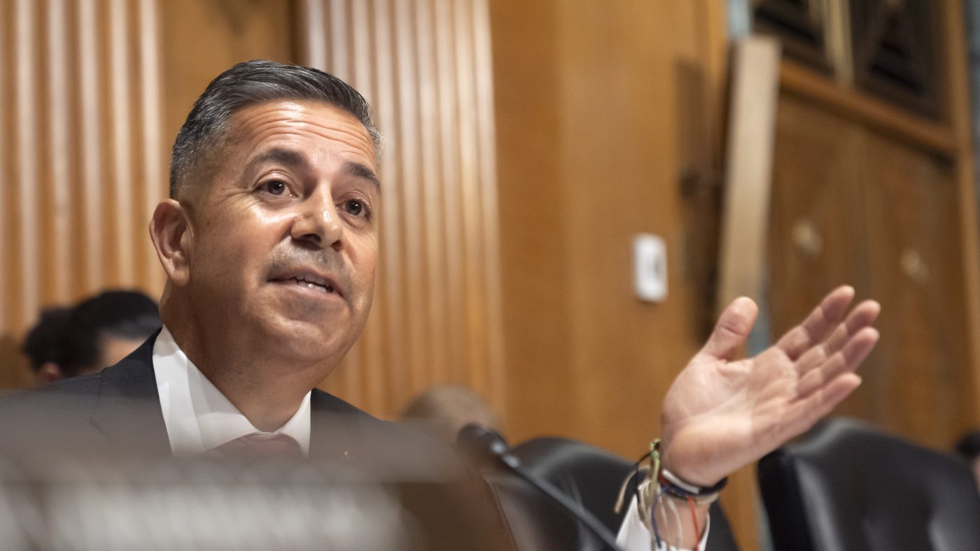 New Mexico Democrats demand Apple and Google keep state's name