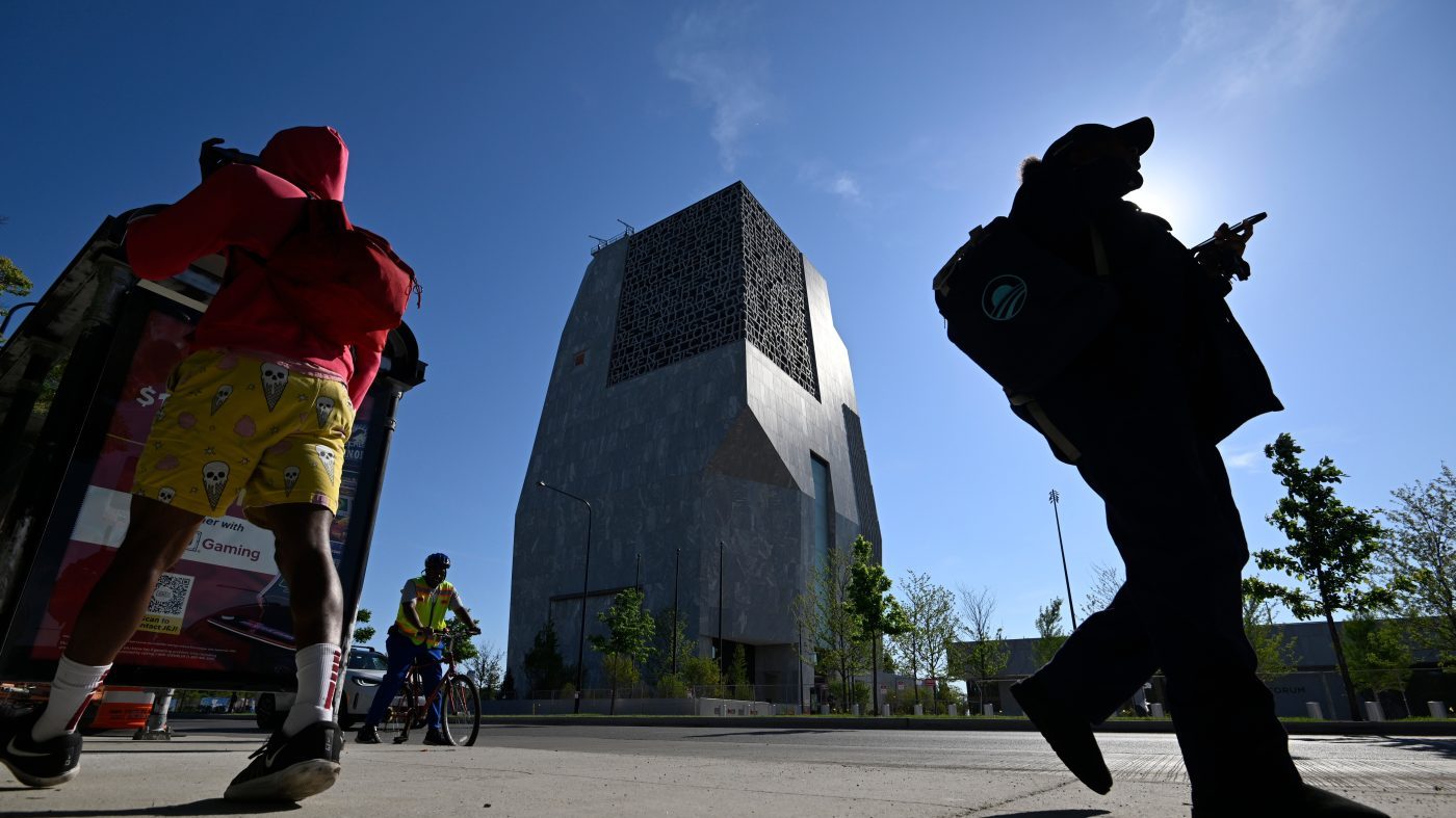 Obama Center Extends Olive Branch: Trump Invited for Tour After 'Disaster' Jab