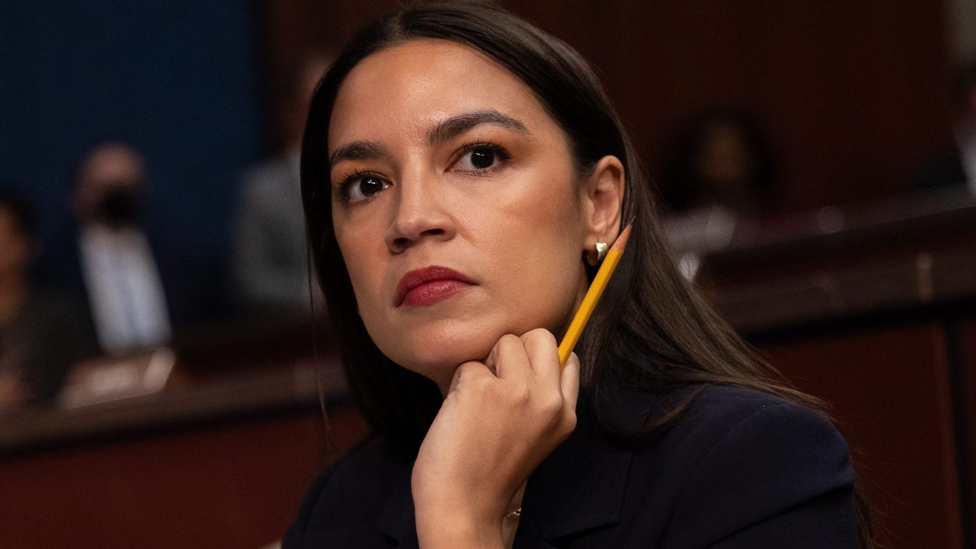 Ocasio-Cortez edges past Newsom in early 2028 betting markets
