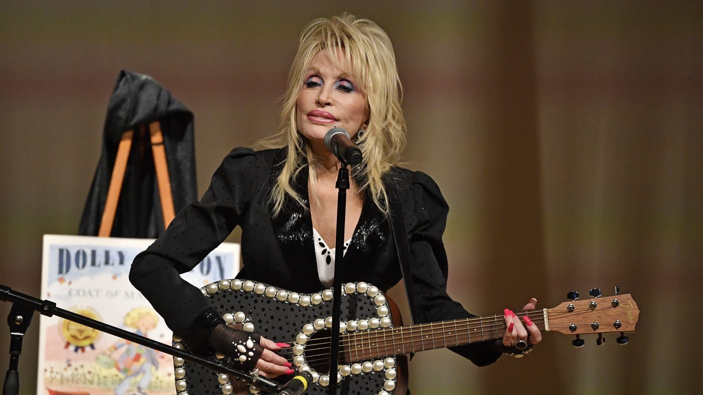 Parton Family Reveals Singer's Private Cancer Battle