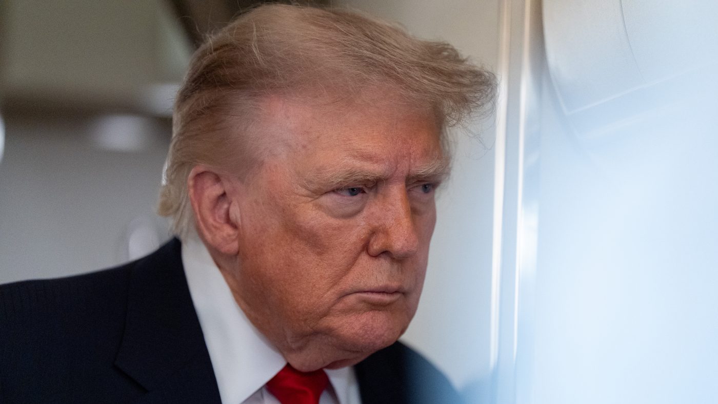 Record 73% Say Trump Ignoring Top US Problems, CNN Poll Finds