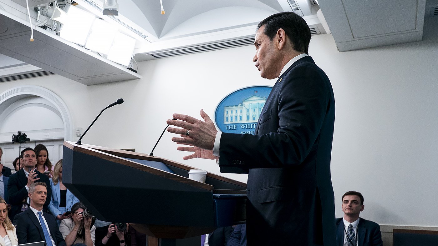 Rubio Declares War Powers Act '100 Percent Unconstitutional' in White House Briefing