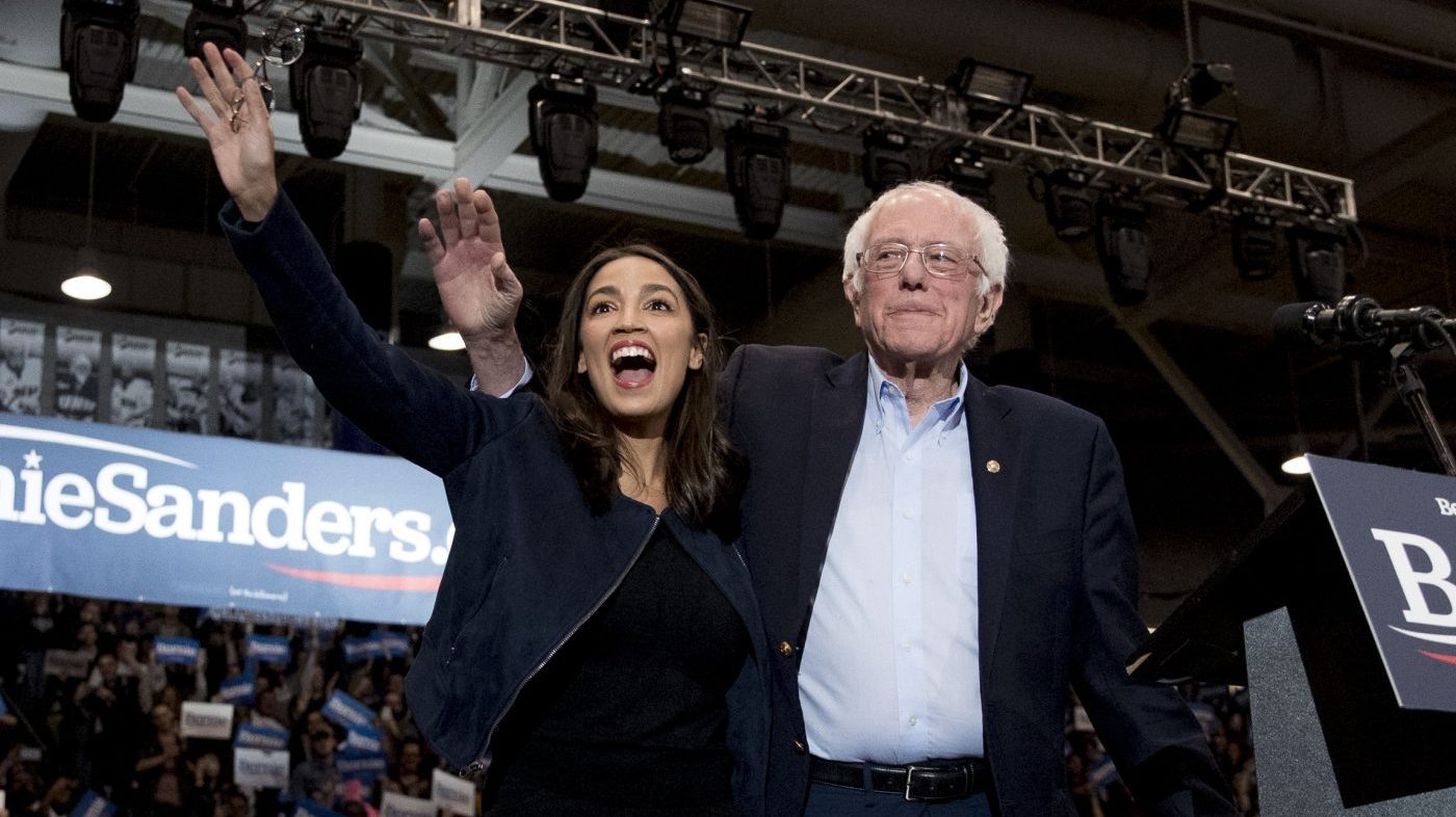 Sanders, Merkley, Ocasio-Cortez Push Federal Ban on License Plate Readers