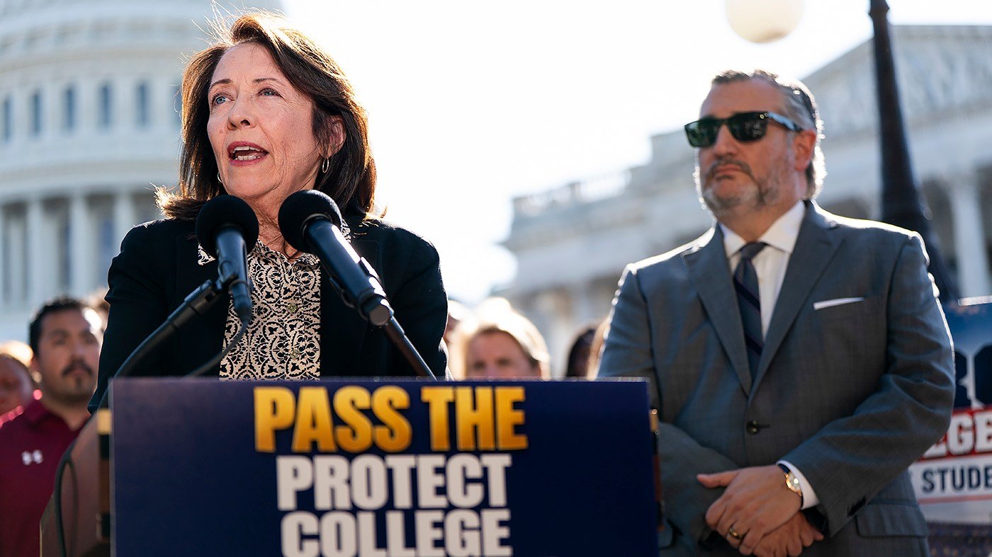 Senate Advances Sweeping College Sports Reform Bill