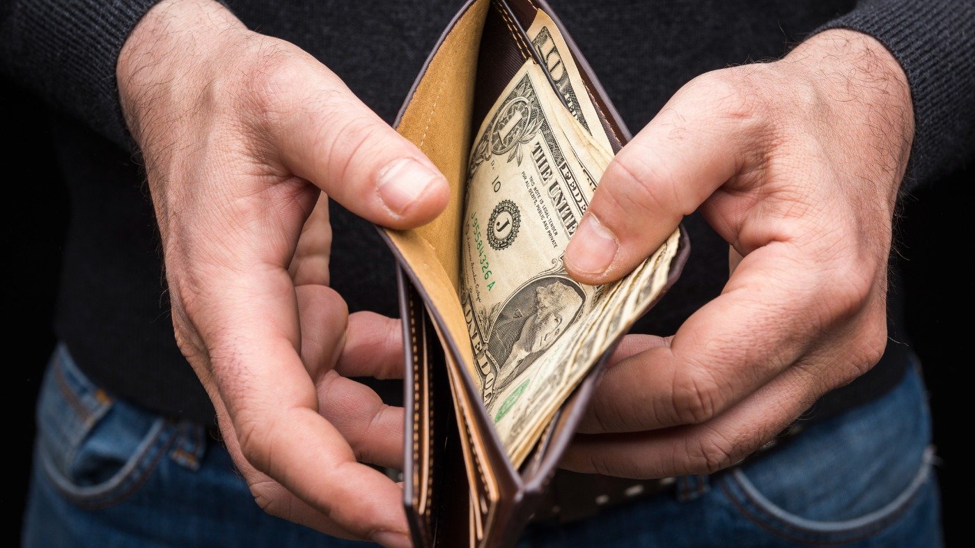 Senate Banking Panel Probes Affordability Crisis as Midterms Near