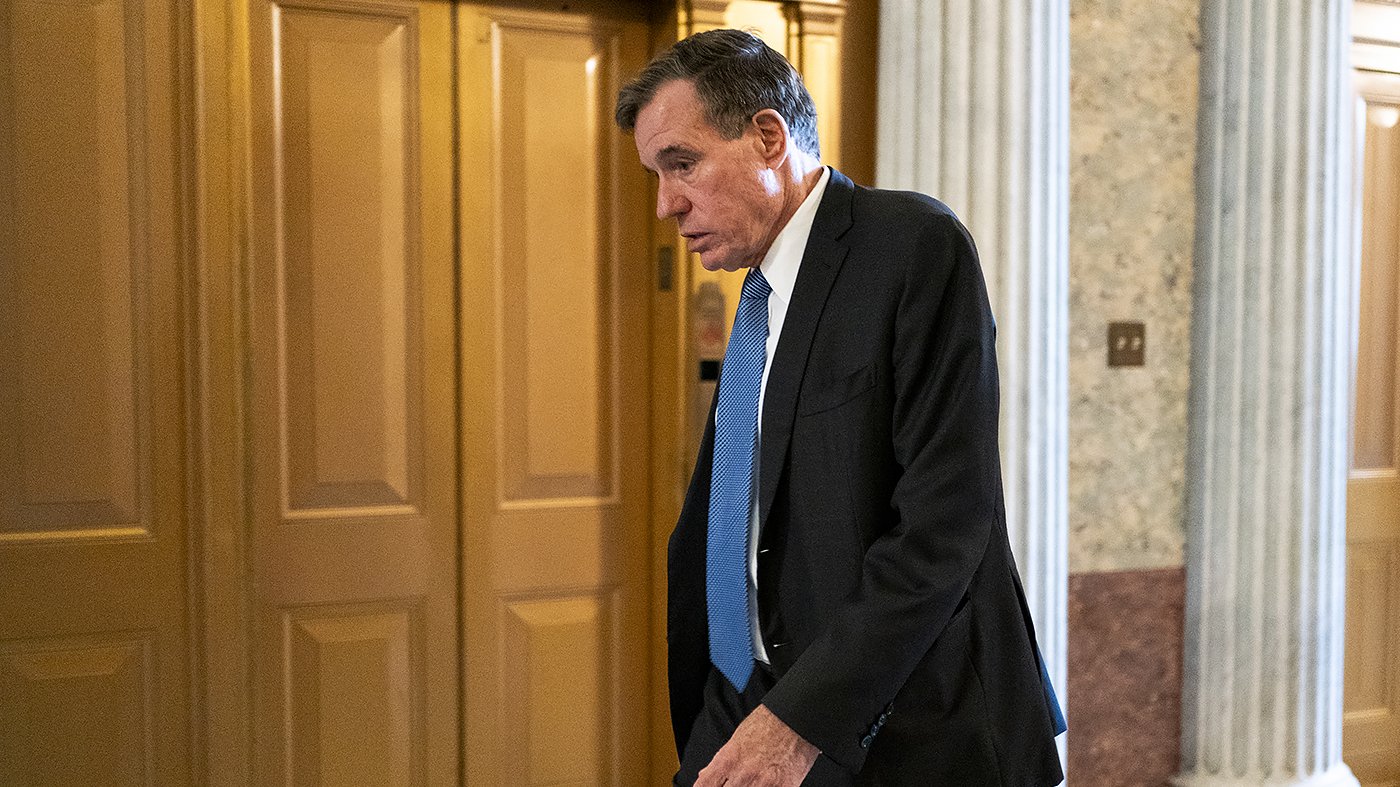 Senate Democrats Block FISA Renewal to Protest Pulte's Appointment as Acting DNI