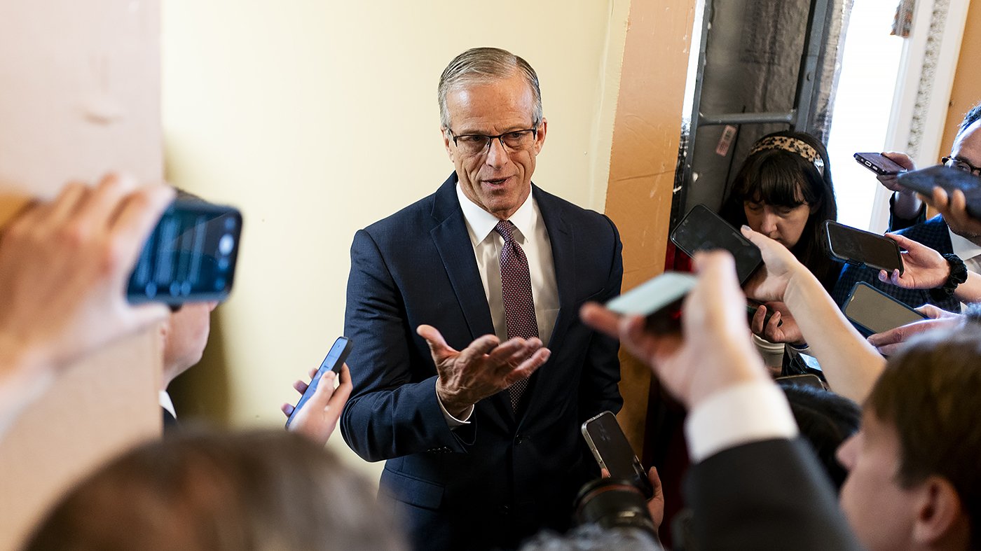 Senate Democrats Reject DHS Funding Bill, Forcing Trump Toward Emergency Action