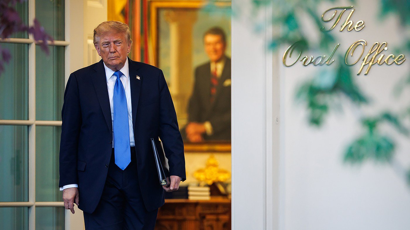 Senate GOP Split Over Trump Convention Strategy