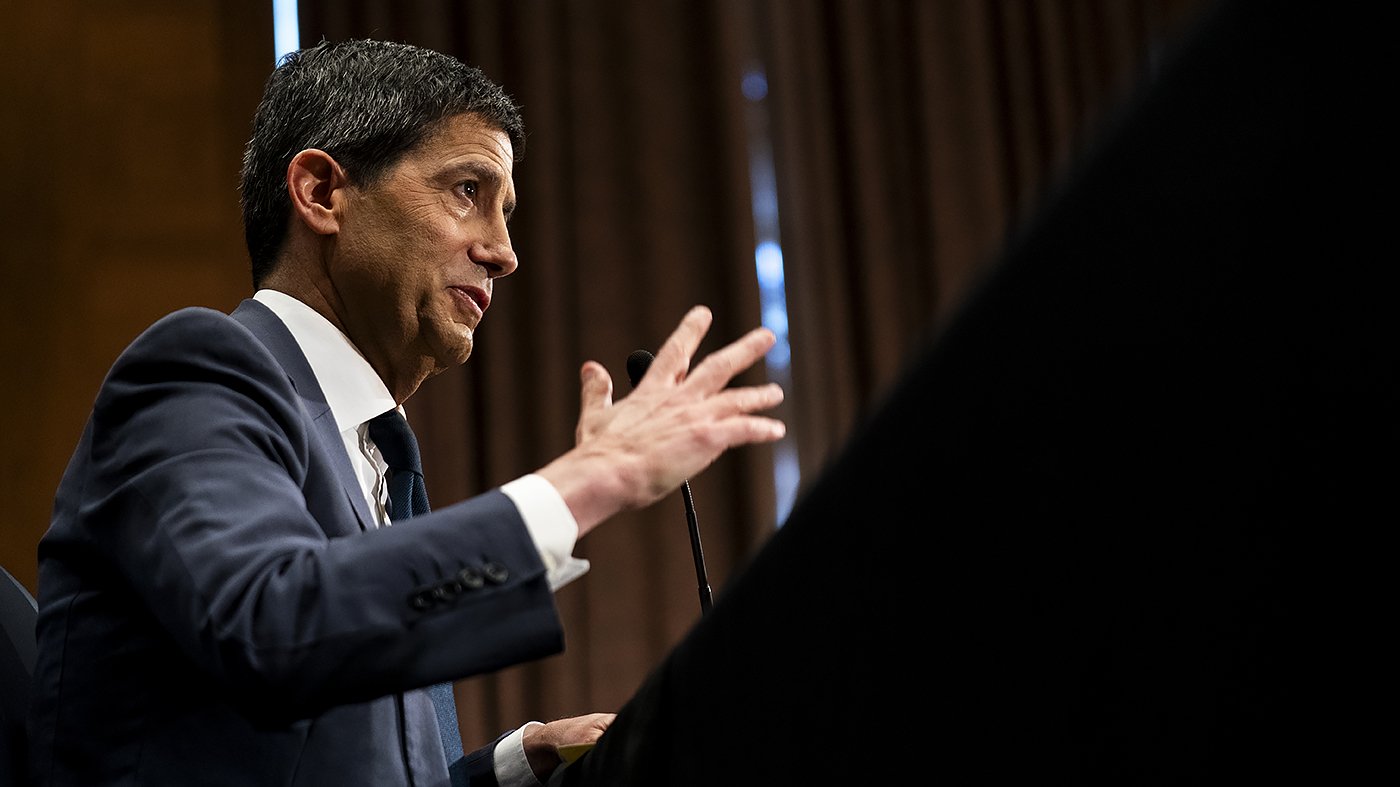 Senate Panel Sends Warsh Nomination to Full Chamber as DOJ Drops Powell Probe