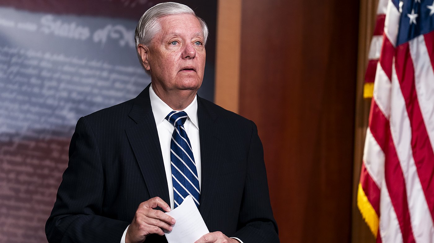 Senator Lindsey Graham Dies at 71 After Brief Illness; Trump Leads Tributes