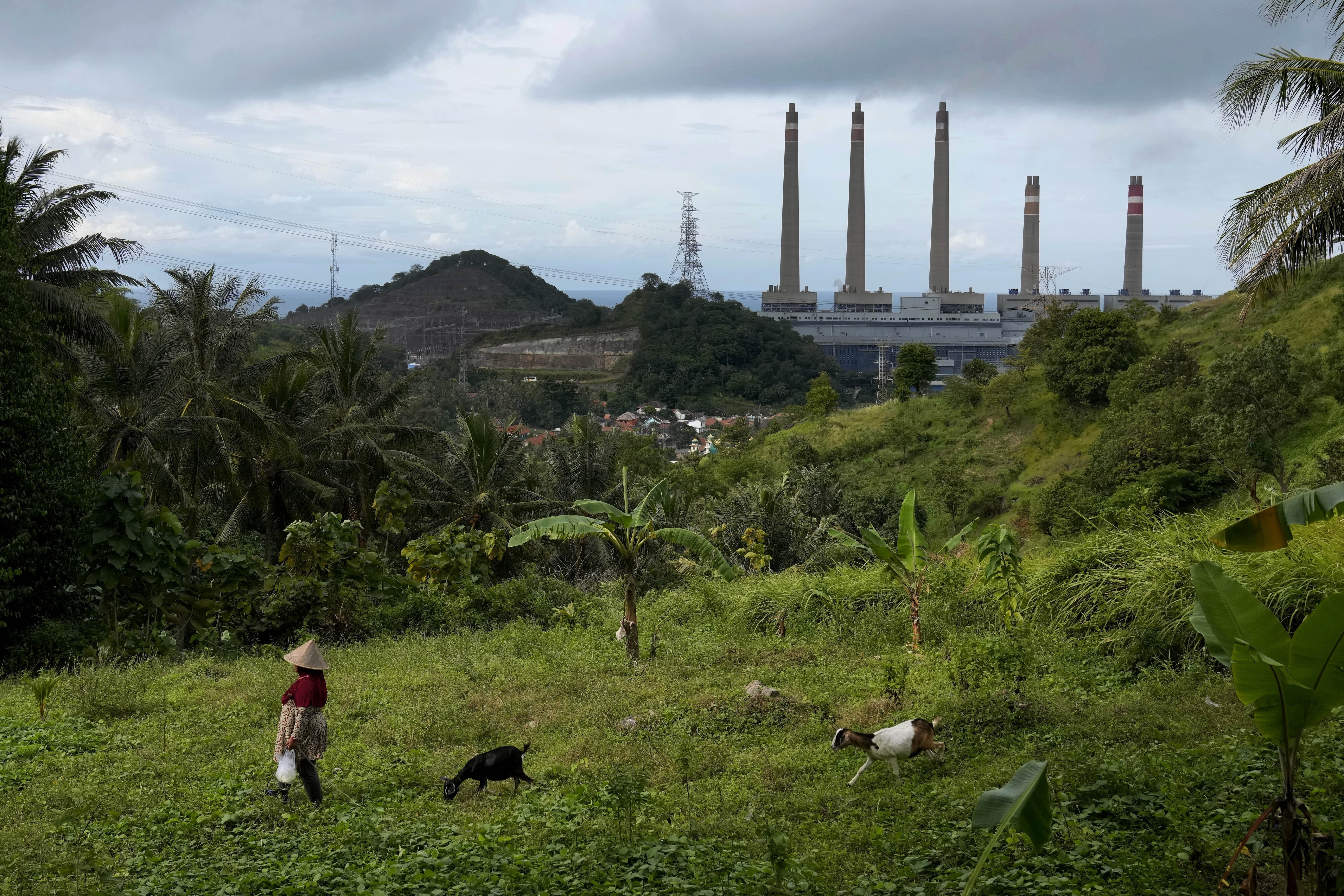 Soaring Gas Prices Drive ASEAN Back to Coal, Scrapping Climate Pledges