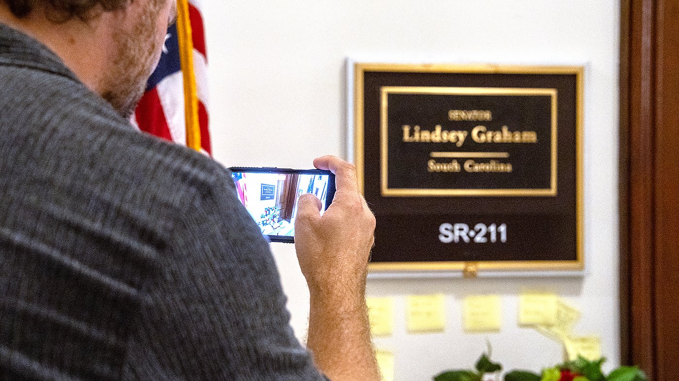 South Carolina GOP Senate Primary Wide Open as Poll Shows No Front-Runner