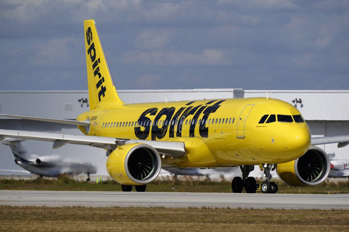 Spirit Airlines Nears Shutdown as Bailout Talks Hang in Balance