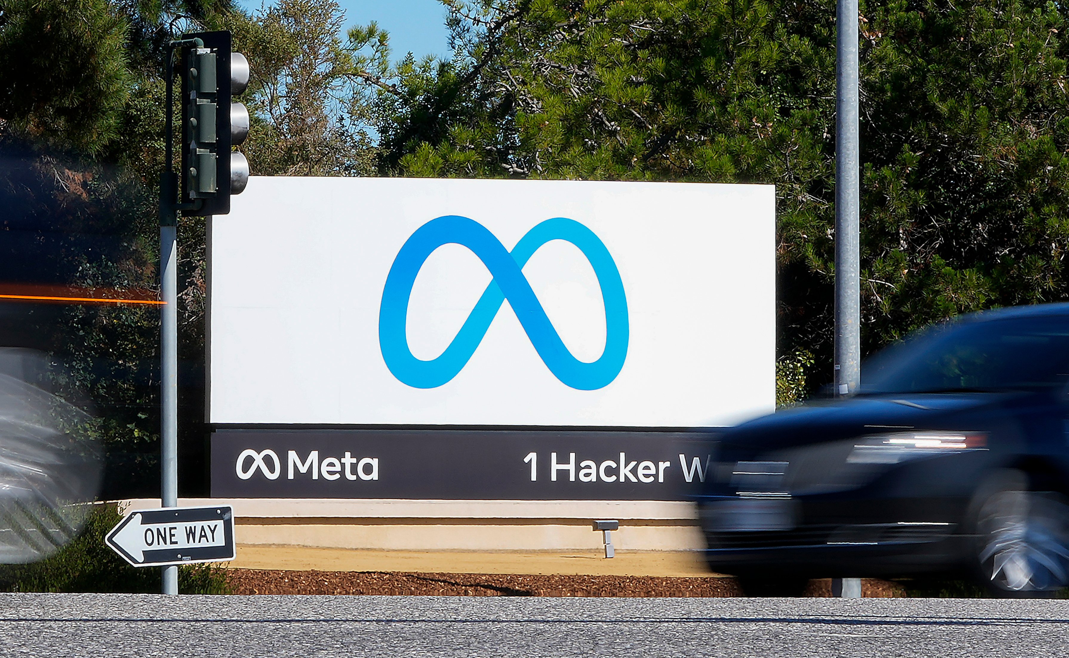 States Open Landmark Trial Accusing Meta of Exploiting Youth for Profit