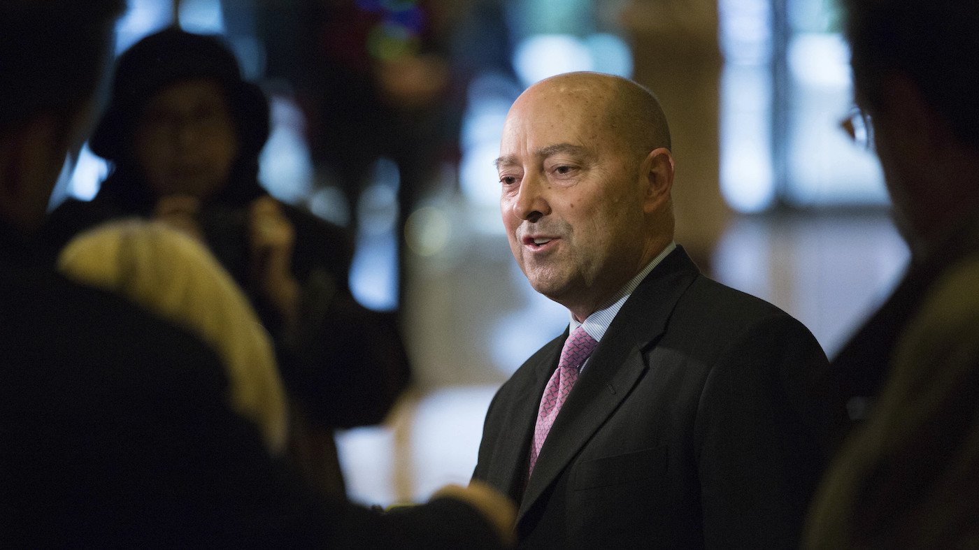 Stavridis: Stopping Iranian Mine-Layers Key to Reopening Hormuz Strait