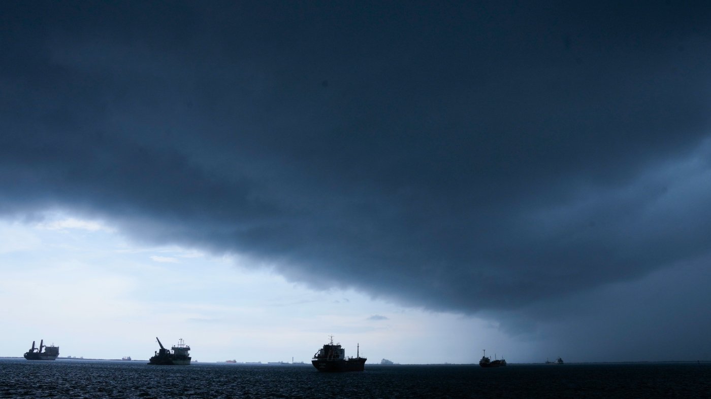 Super El Niño Looms, Lawmakers Urged to Shield NOAA Budget