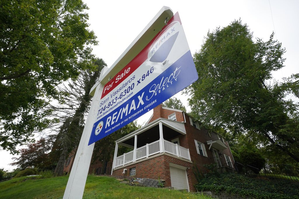 Survey Reveals $6,000 Debt Pushes Average American Household to Brink of Bankruptcy