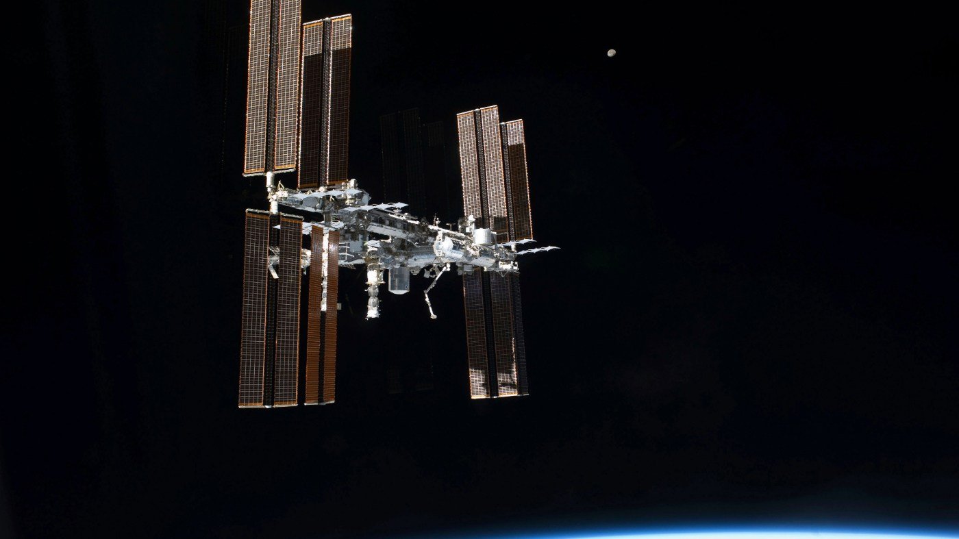 Tax-Free Space Zones Proposed to Jumpstart Orbital Economy