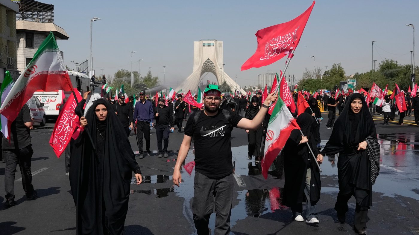 Tehran Overflows as Iran Mourns Khamenei Amid War and Succession Questions