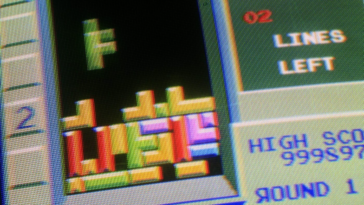 Tetris Company Warns White House Over 'Build the Wall' Game