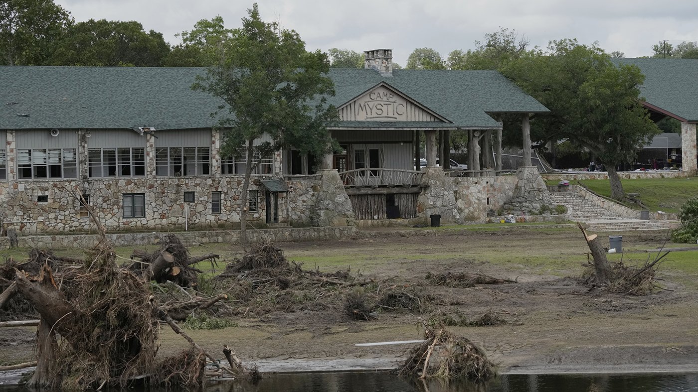 Texas Rejects Camp Mystic's Safety Plan After Fatal Flood That Killed 27