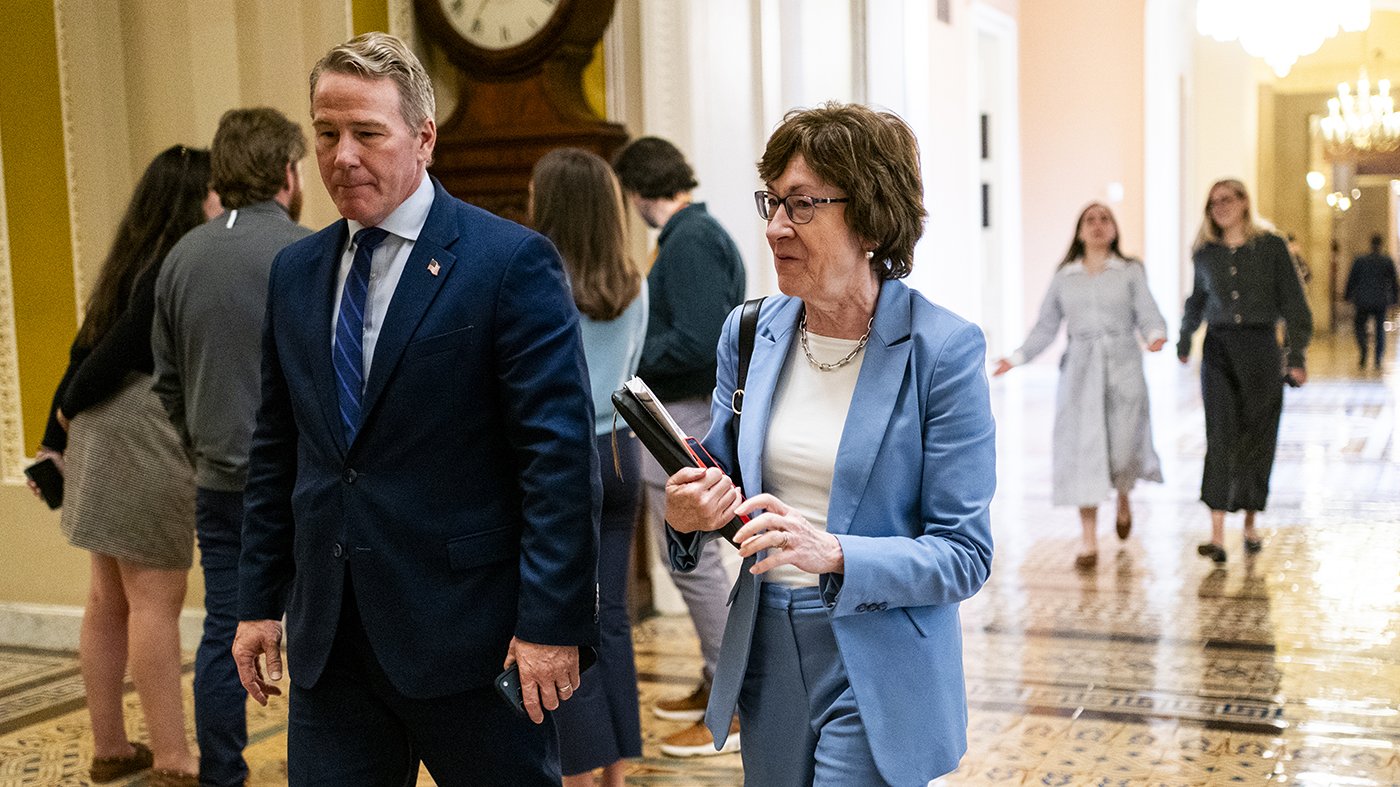 Three GOP Senators Cross Aisle to Block Trump's Anti-Weaponization Fund