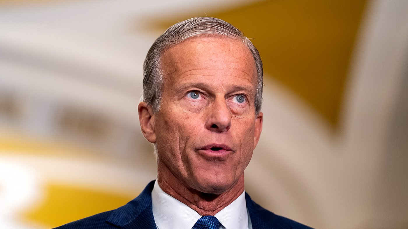 Thune Holds Back Endorsement in Crowded South Carolina GOP Senate Primary