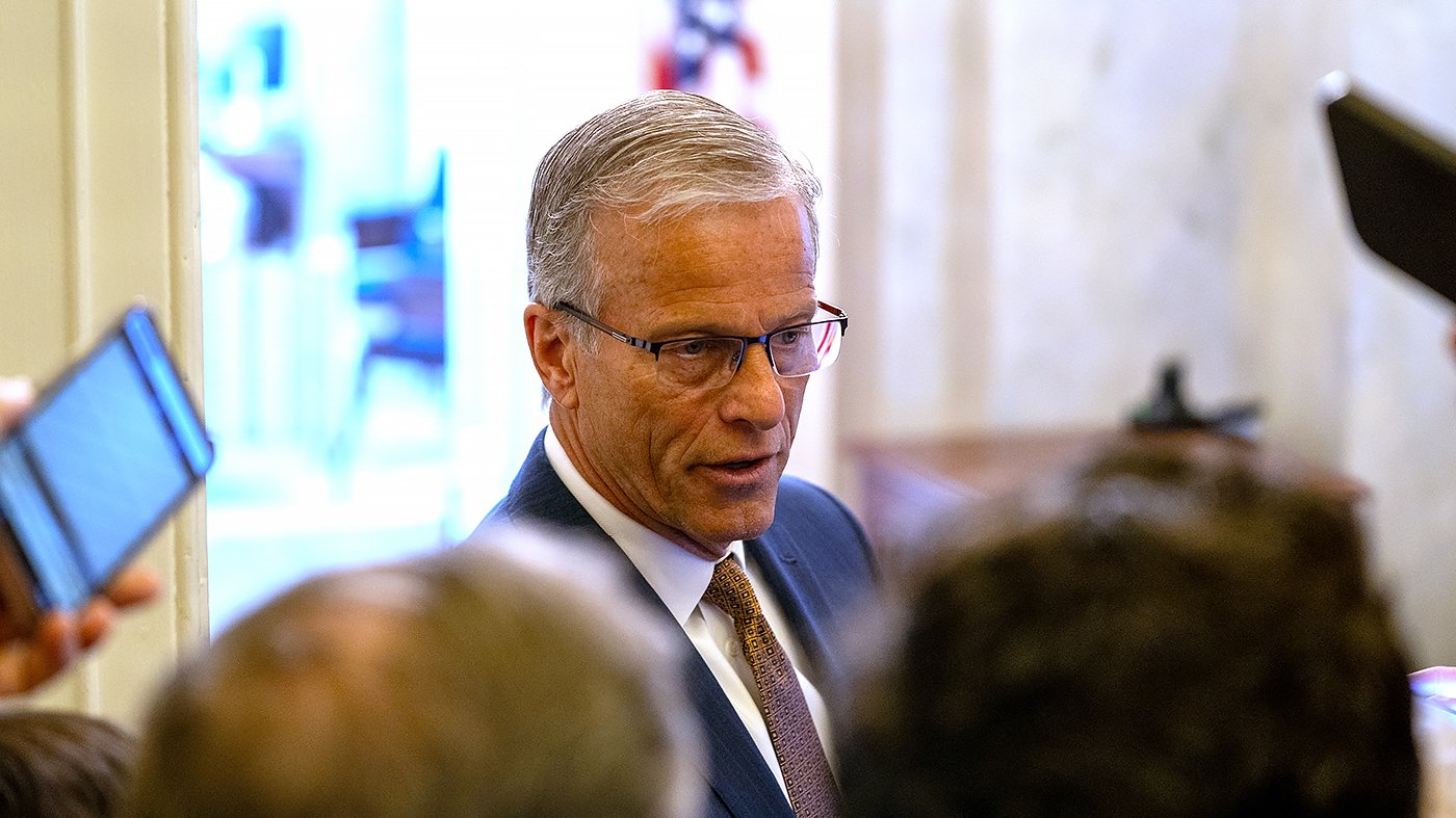 Thune Plans to Fold Iran Sanctions Into Russia Bill as Senate Moves