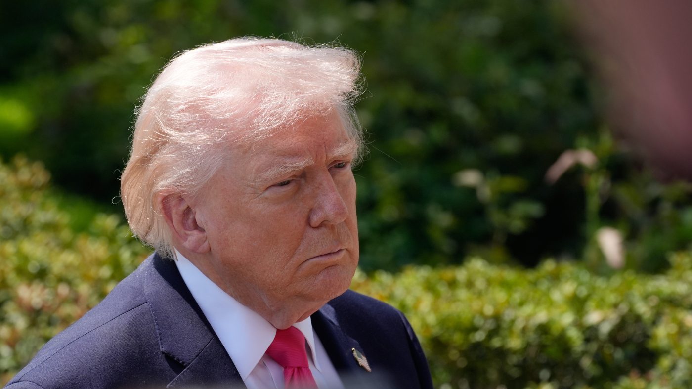 Trump Addresses Young Voters in Arizona Amid Declining Support and Foreign Policy Pressure