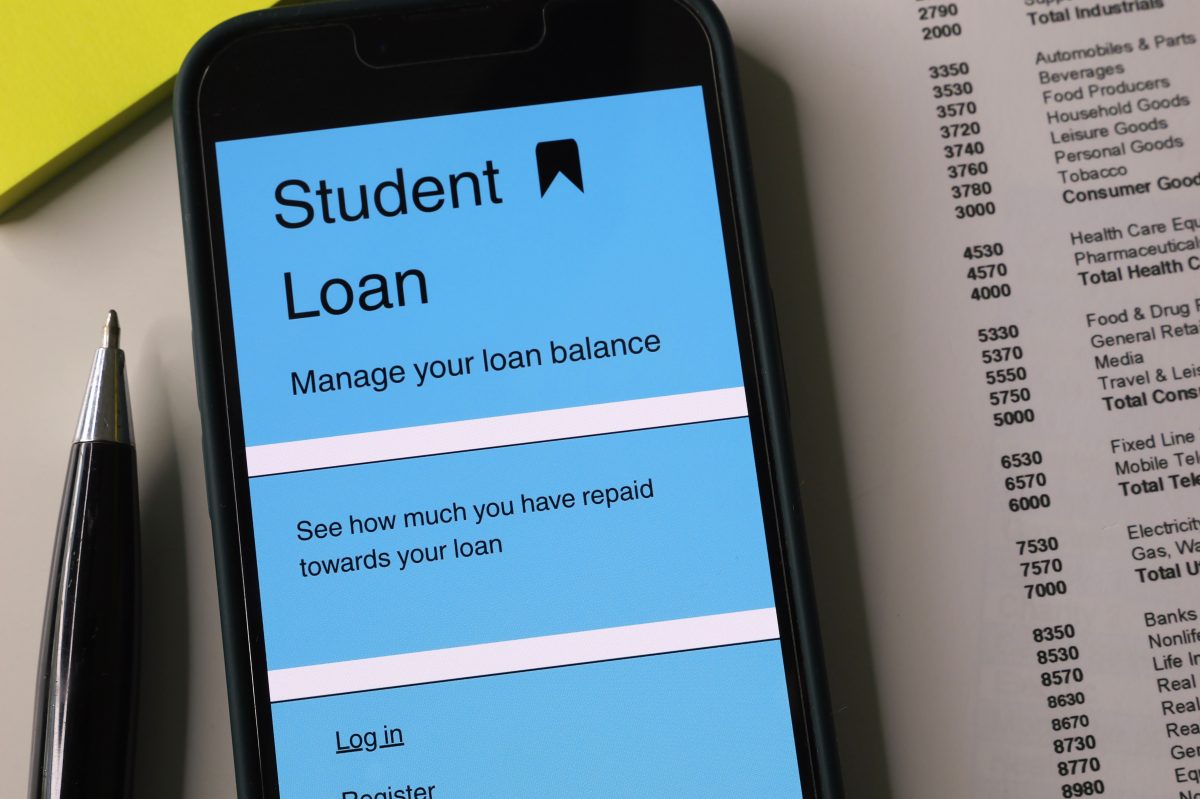 Trump Admin Cuts Student Loan Rates 1%—But Only for Auto-Pay Borrowers